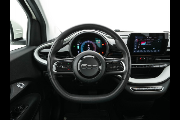 Fiat 500 Action 24 kWh [ 3-Fase ] {SOH-90%} (INCL.BTW) *CARPLAY | DIGI-COCKPIT | DAB | COMFORT-SEATS | ECC | CRUISE*