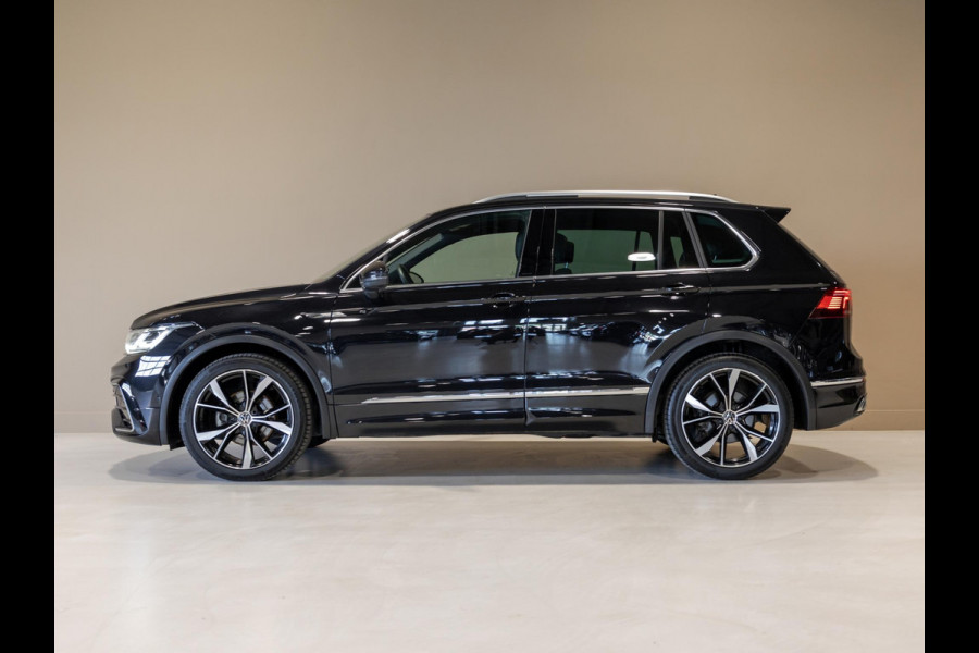 Volkswagen Tiguan 1.5 TSI 2x R-Line / 150pk / Panorama dak / Rondomzicht camera / Leder /