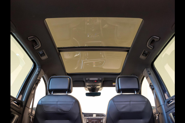 Volkswagen Tiguan 1.5 TSI 2x R-Line / 150pk / Panorama dak / Rondomzicht camera / Leder /