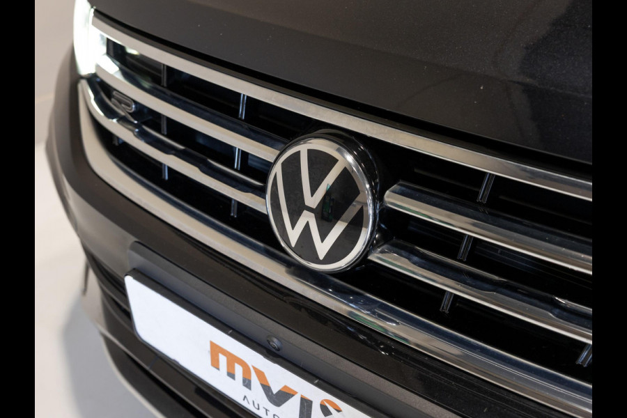 Volkswagen Tiguan 1.5 TSI 2x R-Line / 150pk / Panorama dak / Rondomzicht camera / Leder /
