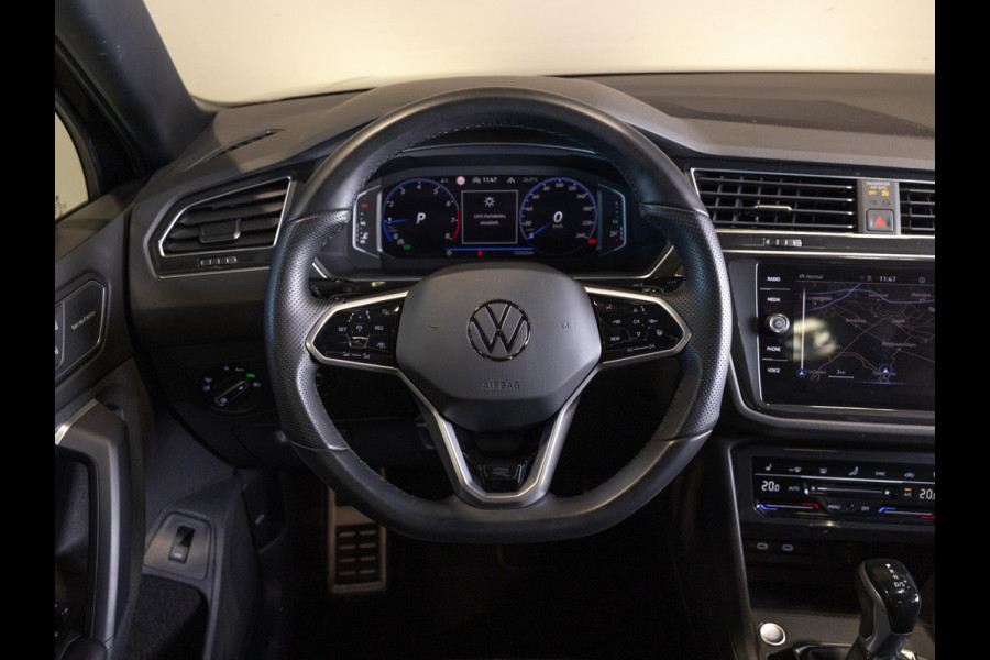 Volkswagen Tiguan 1.5 TSI 2x R-Line / 150pk / Panorama dak / Rondomzicht camera / Leder /