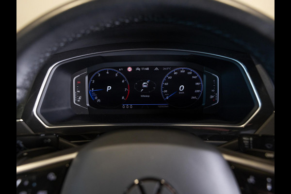 Volkswagen Tiguan 1.5 TSI 2x R-Line / 150pk / Panorama dak / Rondomzicht camera / Leder /