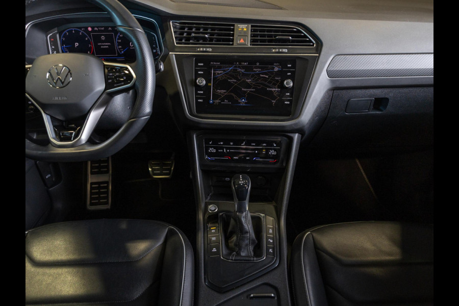 Volkswagen Tiguan 1.5 TSI 2x R-Line / 150pk / Panorama dak / Rondomzicht camera / Leder /