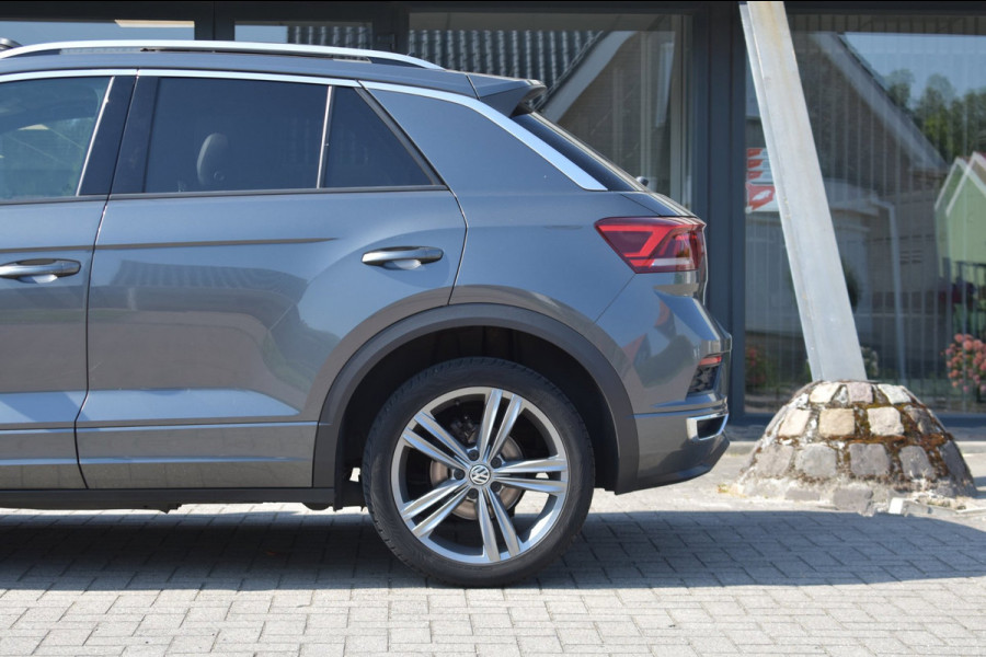 Volkswagen T-Roc 1.5 TSI Sport R-Line | PANODAK | VIRTUAL COCKPIT | APPLE CARPLAY | ANDROID AUTO | NAP | ADAPTIEVE CRUISE CONTROLE