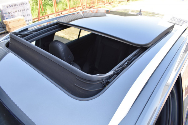 Volkswagen T-Roc 1.5 TSI Sport R-Line | PANODAK | VIRTUAL COCKPIT | APPLE CARPLAY | ANDROID AUTO | NAP | ADAPTIEVE CRUISE CONTROLE