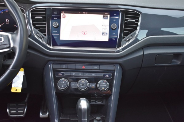 Volkswagen T-Roc 1.5 TSI Sport R-Line | PANODAK | VIRTUAL COCKPIT | APPLE CARPLAY | ANDROID AUTO | NAP | ADAPTIEVE CRUISE CONTROLE