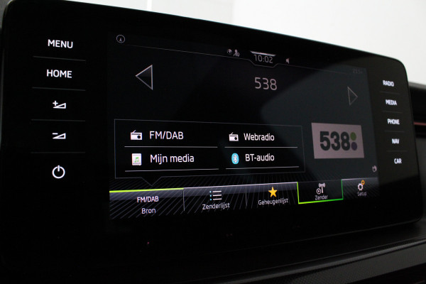 Škoda Kamiq 1.0 TSI Monte Carlo > Automaat/Camera/Trekhaak/Panorama dak