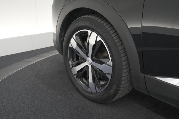 Peugeot 5008 1.6 PureTech 180 EAT8 GT Pack | COMPLEET! | Schuif-/Kanteldak | 360 Camera | Trekhaak | Focal Premium Audio