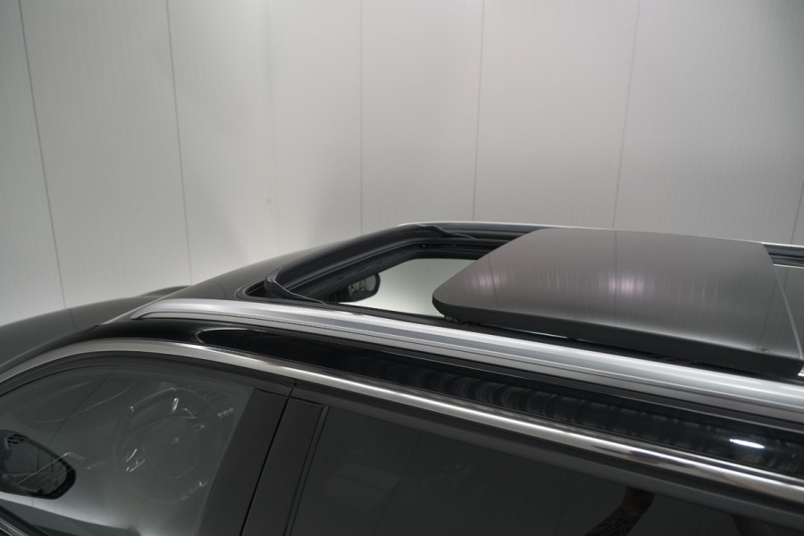 Peugeot 5008 1.6 PureTech 180 EAT8 GT Pack | COMPLEET! | Schuif-/Kanteldak | 360 Camera | Trekhaak | Focal Premium Audio