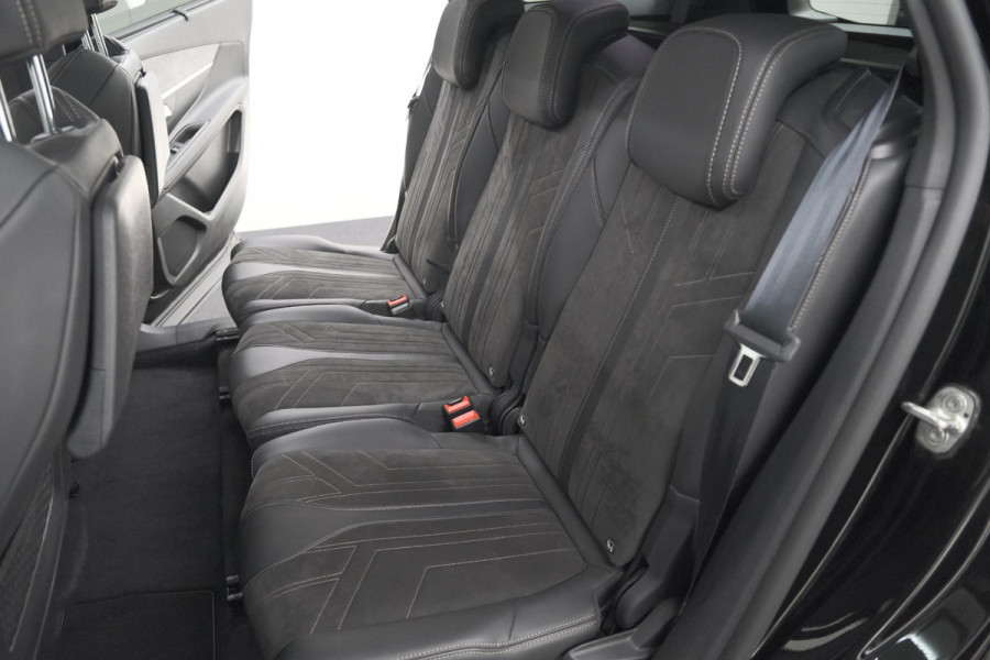 Peugeot 5008 1.6 PureTech 180 EAT8 GT Pack | COMPLEET! | Schuif-/Kanteldak | 360 Camera | Trekhaak | Focal Premium Audio