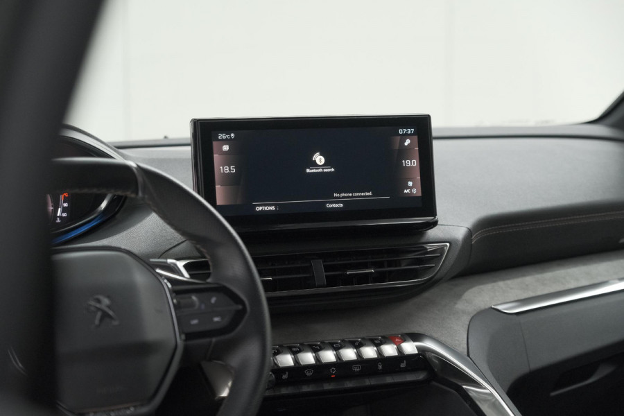 Peugeot 5008 1.6 PureTech 180 EAT8 GT Pack | COMPLEET! | Schuif-/Kanteldak | 360 Camera | Trekhaak | Focal Premium Audio