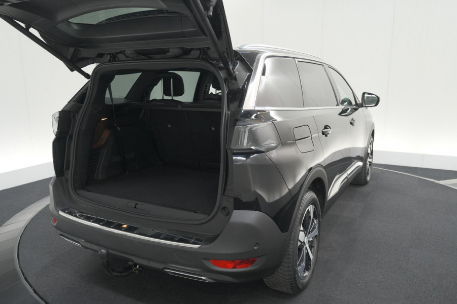 Peugeot 5008 1.6 PureTech 180 EAT8 GT Pack | COMPLEET! | Schuif-/Kanteldak | 360 Camera | Trekhaak | Focal Premium Audio