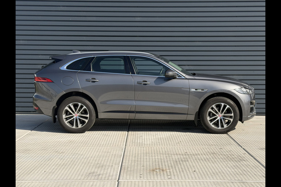 Jaguar F-Pace 2.0 Portfolio AWD AUTOMAAT / R Sport / Panorama Dak / Camera / 42000 KM  / 1 e eig