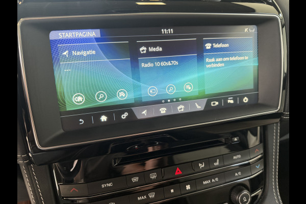 Jaguar F-Pace 2.0 Portfolio AWD AUTOMAAT / R Sport / Panorama Dak / Camera / 42000 KM  / 1 e eig
