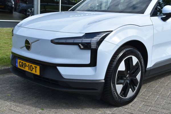 Volvo EX30 Extended Range 272PK Core 69 kWh | All season | Stoelverwarming | Stuurverwarming | ACC | Blis