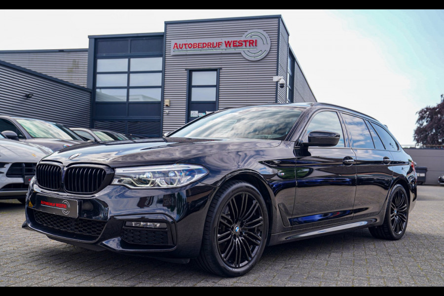 BMW 5 Serie Touring 520i High Executive | M-Pakket | Harman/Kardon | Panorama | Camera | Head up Display | LED | Trekhaak |