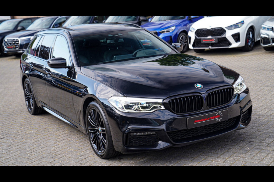 BMW 5 Serie Touring 520i High Executive | M-Pakket | Harman/Kardon | Panorama | Camera | Head up Display | LED | Trekhaak |