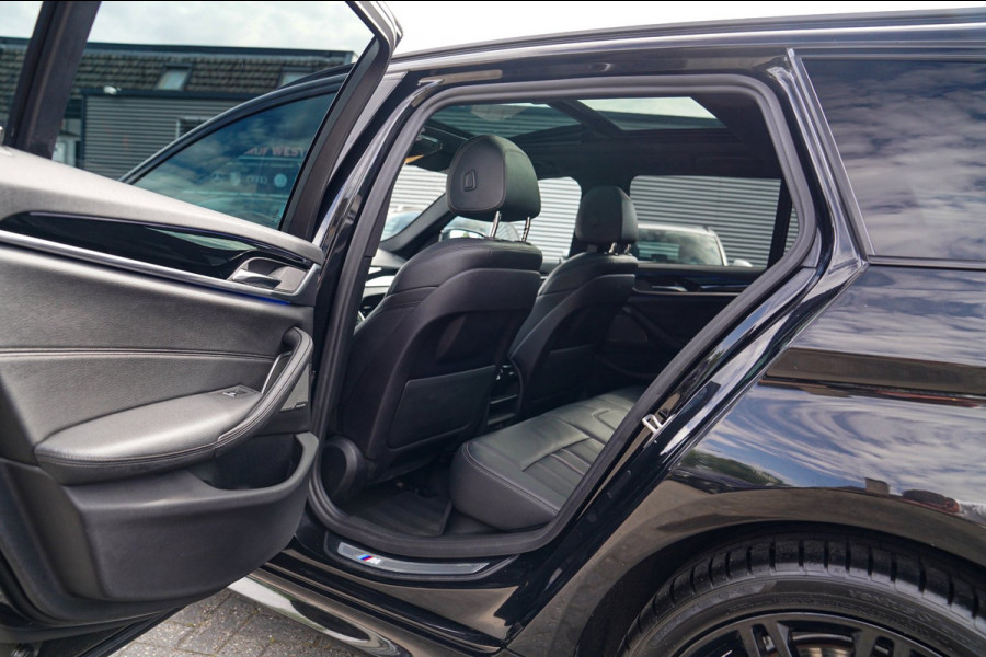 BMW 5 Serie Touring 520i High Executive | M-Pakket | Harman/Kardon | Panorama | Camera | Head up Display | LED | Trekhaak |