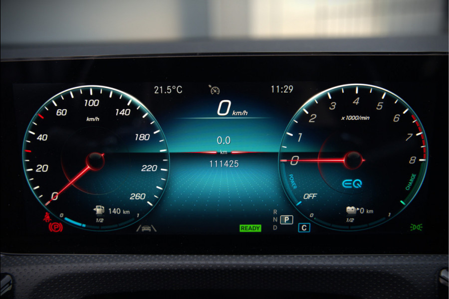 Mercedes-Benz CLA-Klasse Shooting Brake 250 e Business Solution AMG Limited | Stoelverwarming | Parkeersensoren | Navigatie | Cruise Control | Keyless | Ambiance Verlichting | Climate Control