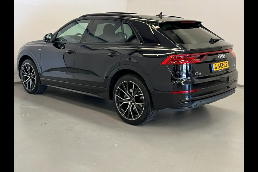 Audi Q8 50 TDI Quattro / S-line / Pano / B&O / Headup / ACC