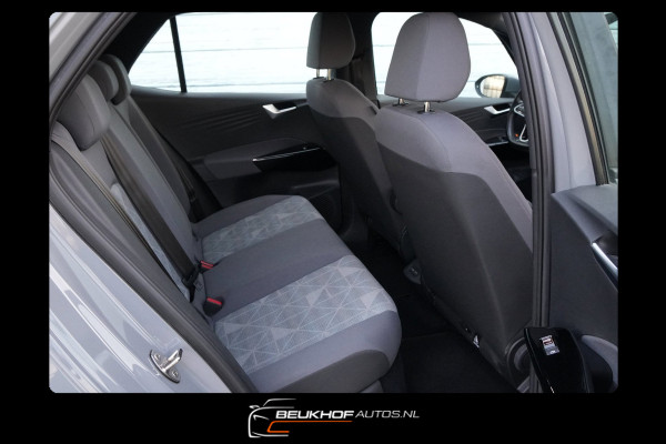 Volkswagen ID.3 Life 58 kWh Nardo Grey Adapt Cruise Soh92.5%