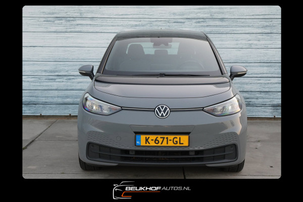Volkswagen ID.3 Life 58 kWh Nardo Grey Adapt Cruise Soh92.5%