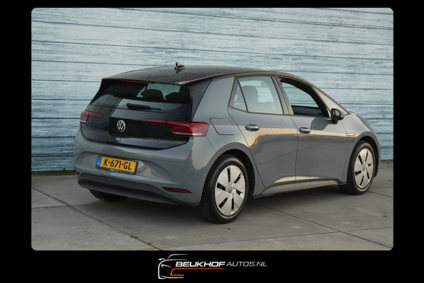 Volkswagen ID.3 Life 58 kWh Nardo Grey Adapt Cruise Soh92.5%