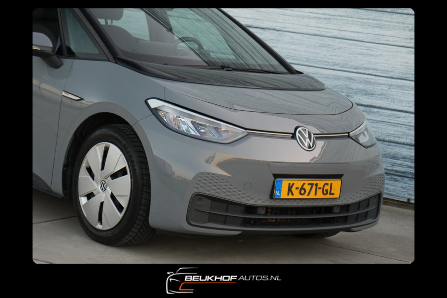 Volkswagen ID.3 Life 58 kWh Nardo Grey Adapt Cruise Soh92.5%
