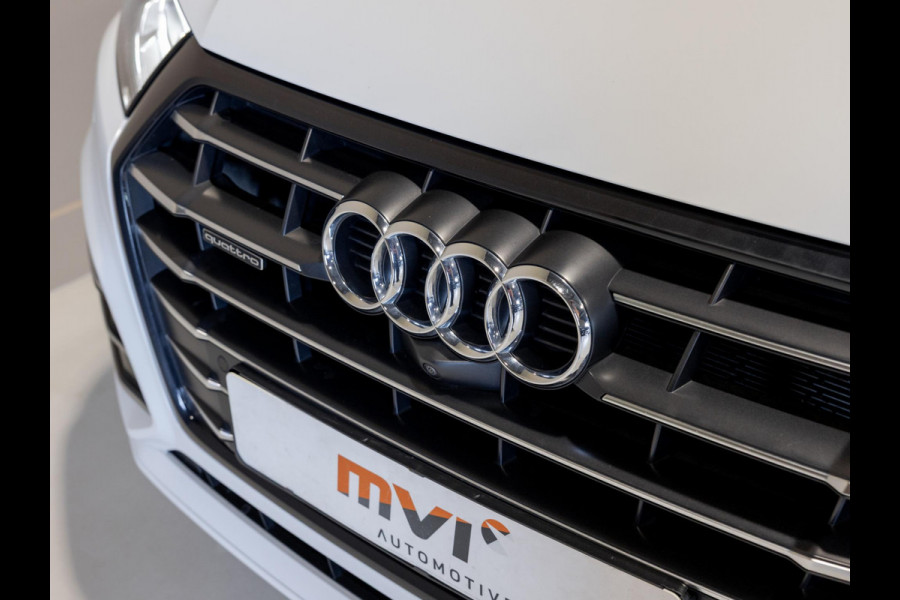 Audi Q5 55 TFSI e quattro 2x S-Line / 367pk / Trekhaak / B&O / Rondomzicht camera / Dodehoek herkenning /