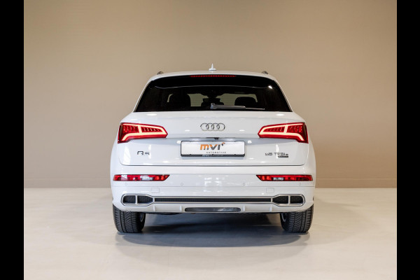 Audi Q5 55 TFSI e quattro 2x S-Line / 367pk / Trekhaak / B&O / Rondomzicht camera / Dodehoek herkenning /
