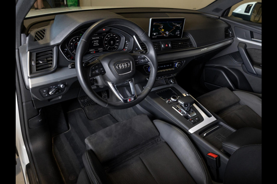 Audi Q5 55 TFSI e quattro 2x S-Line / 367pk / Trekhaak / B&O / Rondomzicht camera / Dodehoek herkenning /