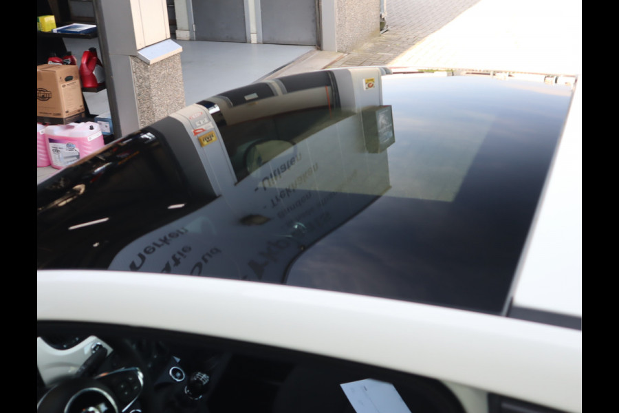 Fiat 500 1.0 Hybrid Dolcevita Finale Navi / Pano / Carplay / Elekramen UNIEKE KILOMETERSTAND