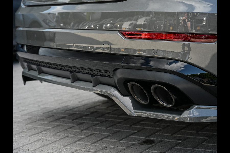 Audi Q8 60 TFSI e quattro Pro Line S Competition | Audi exclusive | 5 jaar garantie | Panoramadak | Massage stoelen | 4 Wiel besturing | Soft-close | Elektr. Trekhaak | Achterasbesturing | Oled achterlichten