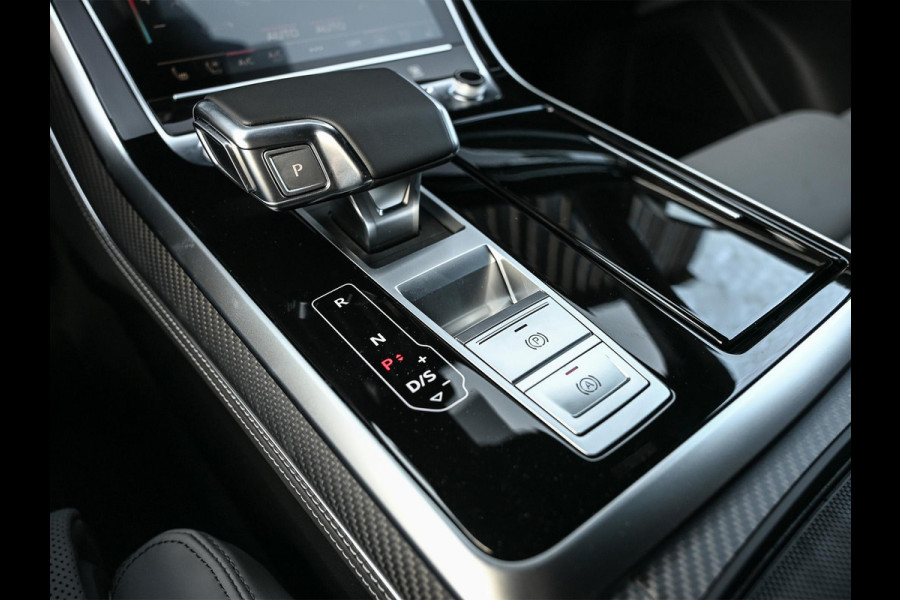 Audi Q8 60 TFSI e quattro Pro Line S Competition | Audi exclusive | 5 jaar garantie | Panoramadak | Massage stoelen | 4 Wiel besturing | Soft-close | Elektr. Trekhaak | Achterasbesturing | Oled achterlichten