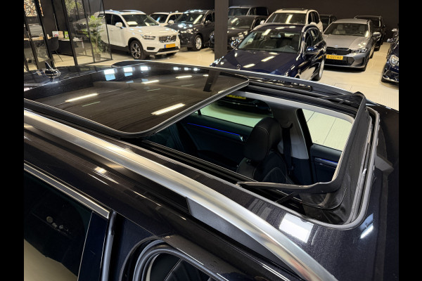 Škoda Superb Combi 1.5 TSI ACT Business Edition Plus | Panoramadak | Leder | Trekhaak | Carplay | Sfeerverlichting | Full LED