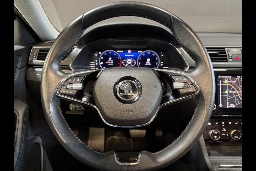 Škoda Superb Combi 1.5 TSI ACT Business Edition Plus | Panoramadak | Leder | Trekhaak | Carplay | Sfeerverlichting | Full LED