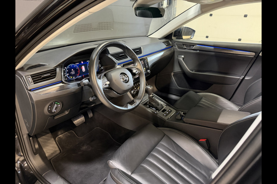 Škoda Superb Combi 1.5 TSI ACT Business Edition Plus | Panoramadak | Leder | Trekhaak | Carplay | Sfeerverlichting | Full LED