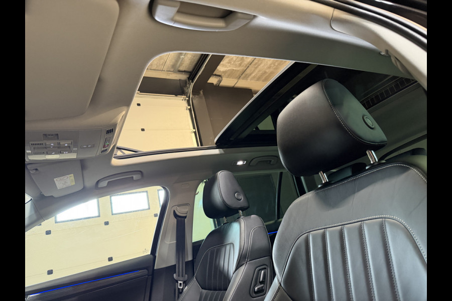 Škoda Superb Combi 1.5 TSI ACT Business Edition Plus | Panoramadak | Leder | Trekhaak | Carplay | Sfeerverlichting | Full LED