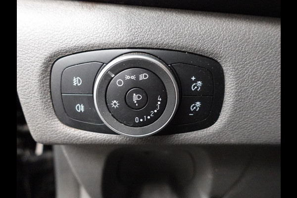 Ford Transit Custom 300 2.0 TDCI L2H1 Trend Automaat Airco Navigatie Cruisecontrol Camera Parkeersensoren