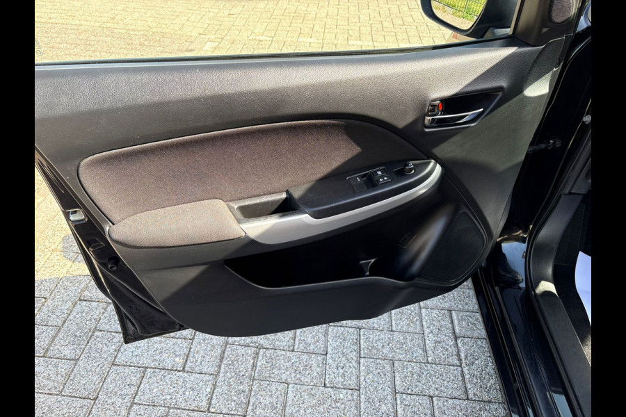 Suzuki Baleno 1.2 Exclusive NIEUWE APK WEINIG KM ! GARANTIE