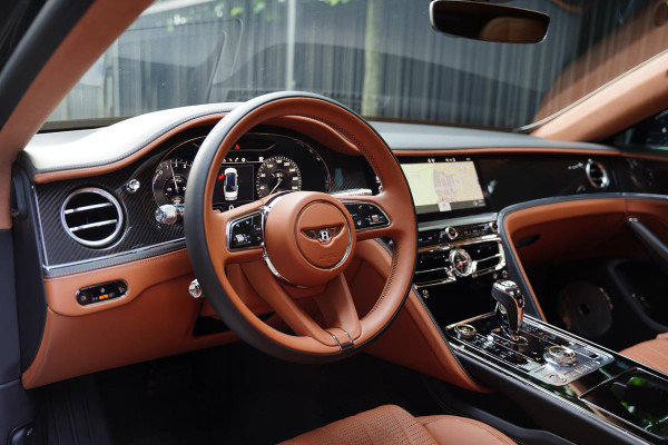 Bentley Flying Spur 2.9 V6 Hybrid Azure GERESERVEERD