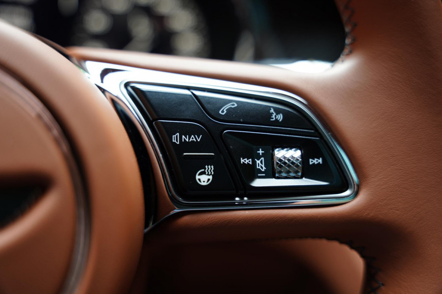 Bentley Flying Spur 2.9 V6 Hybrid Azure GERESERVEERD