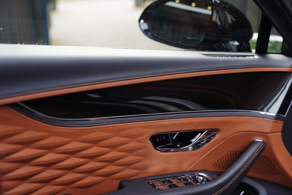 Bentley Flying Spur 2.9 V6 Hybrid Azure GERESERVEERD