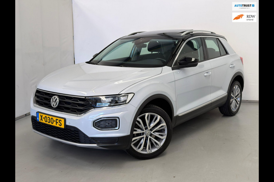 Volkswagen T-Roc 1.5 TSI Sport / Automaat / Stoelverwarming / Clima