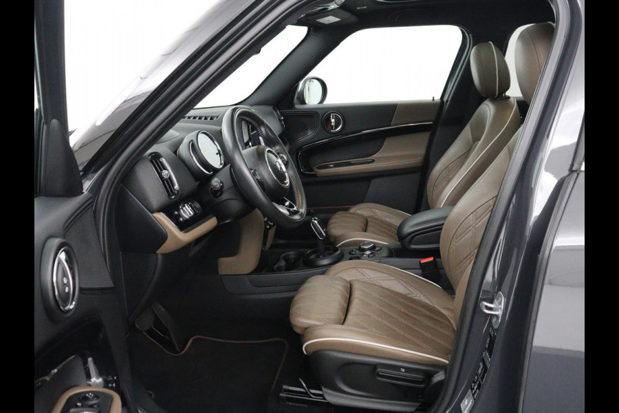 MINI Countryman 2.0 Cooper S ALL4 Chili | Panoramadak | Leder | Stoelverwarming | Adaptive cruise | Head-Up | Carplay | Keyless | Navigatie | Sportstoelen | Climate control | Bluetooth