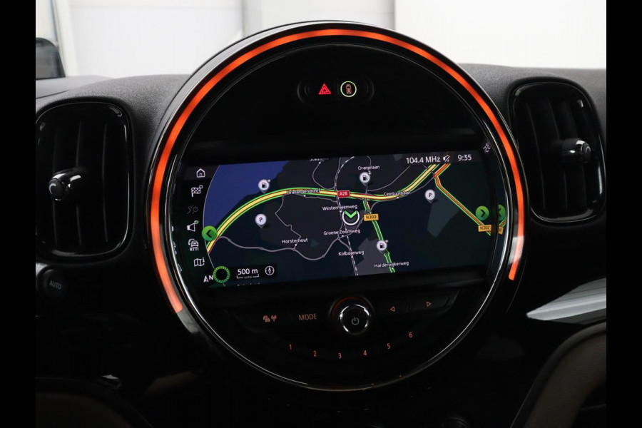 MINI Countryman 2.0 Cooper S ALL4 Chili | Panoramadak | Leder | Stoelverwarming | Adaptive cruise | Head-Up | Carplay | Keyless | Navigatie | Sportstoelen | Climate control | Bluetooth
