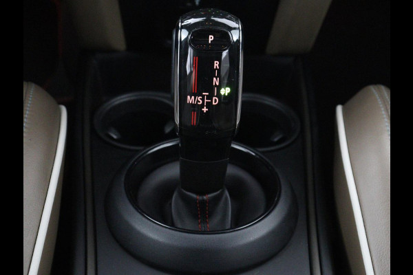 MINI Countryman 2.0 Cooper S ALL4 Chili | Panoramadak | Leder | Stoelverwarming | Adaptive cruise | Head-Up | Carplay | Keyless | Navigatie | Sportstoelen | Climate control | Bluetooth