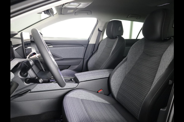 Škoda Superb Combi Business Edition PHEV 1.5 TSI 204 pk 6 versn. DSG | Wegklapbare trekhaak | Winter pakket