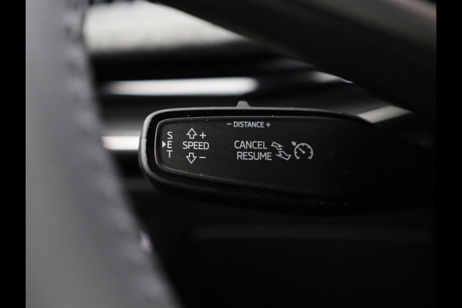 Škoda Superb Combi Business Edition PHEV 1.5 TSI 204 pk 6 versn. DSG | Wegklapbare trekhaak | Winter pakket