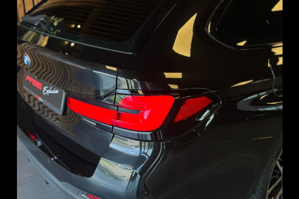 BMW 5 Serie Touring 520d Business Edition Plus / Camera / Stuurverwarming / Sfeerverlichting / Carplay / DAB / Leder